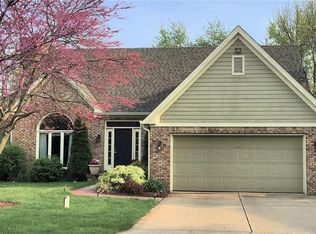 6215 Caribou Cir, New Palestine, IN 46163