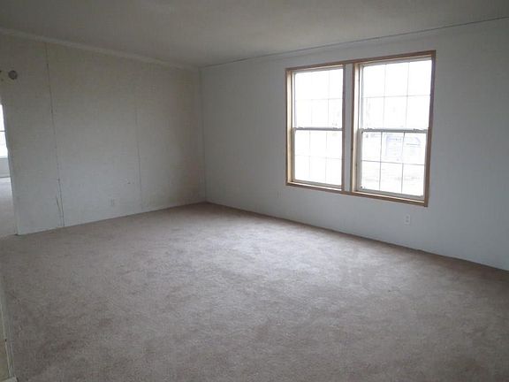 3rd image of 10417 County Road 418