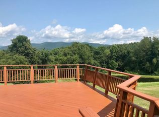 92 Dobbin Hill Rd, Cambridge, NY 12816