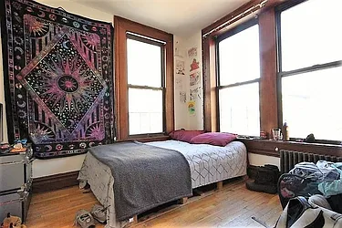 Rented by Dynamik Realty