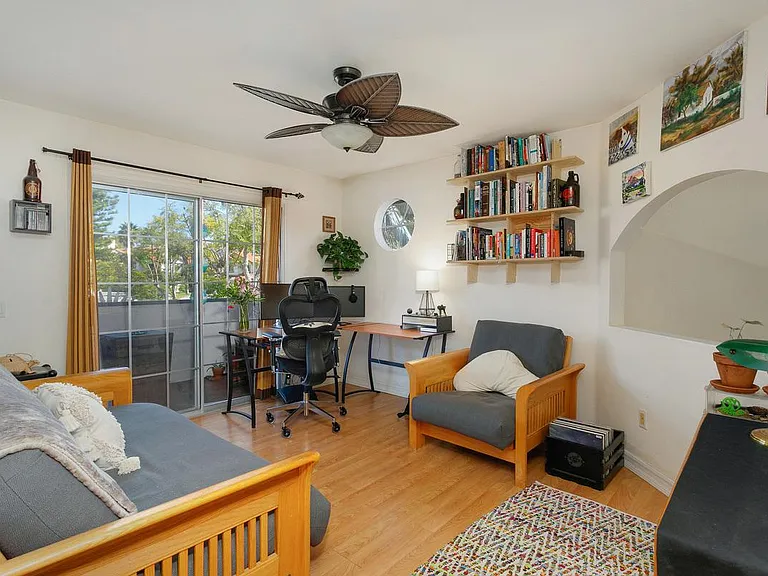 1565 Roma Dr — Photo 22