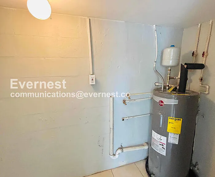 3019 W Meadow St — Photo 19
