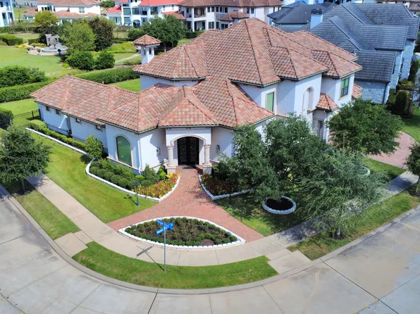 7 Haven Shore Ln, Sugar Land, TX 77479