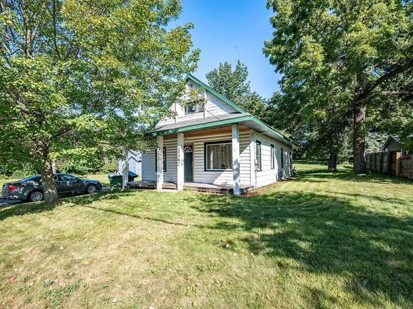 306 W Main St, Balsam Lake, WI 54810