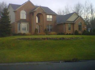 7345 N Mistwood Dr, White Lake, MI