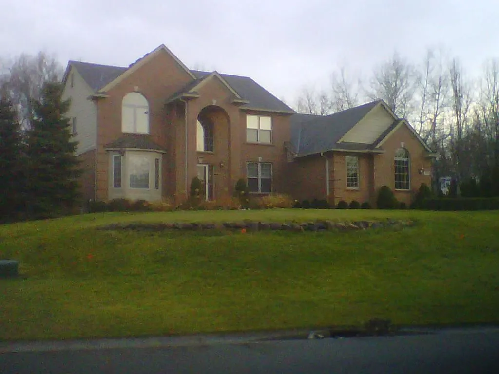7345 N Mistwood Dr photo 1
