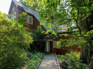 129 Hamilton Rd, Chappaqua, NY 10514