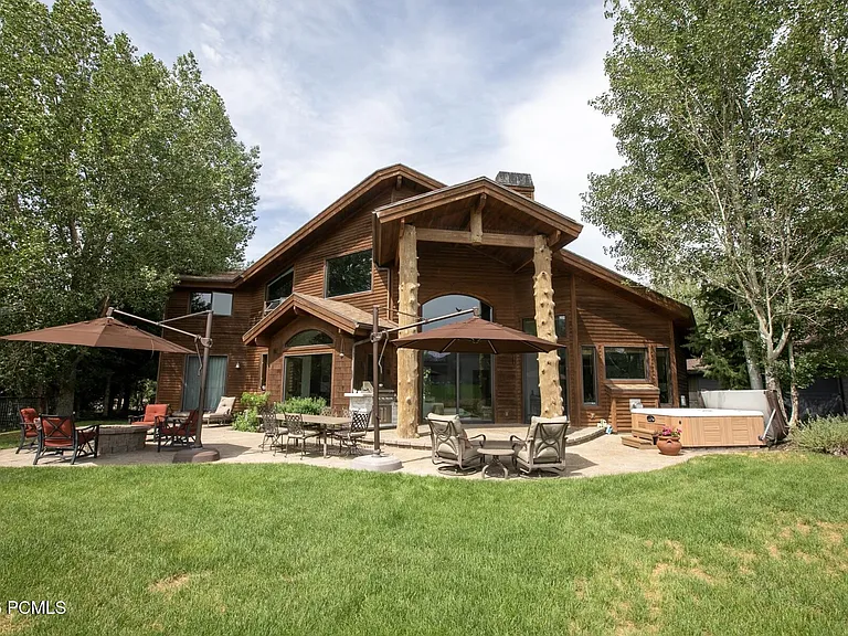 1035 Abilene Way — Photo 36