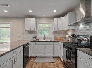 6709 Elm Ave, Raytown, MO 64133
