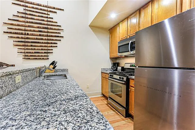 2 bed, 2.0 bath, 1109 sqft, $2,800 — Photo 4