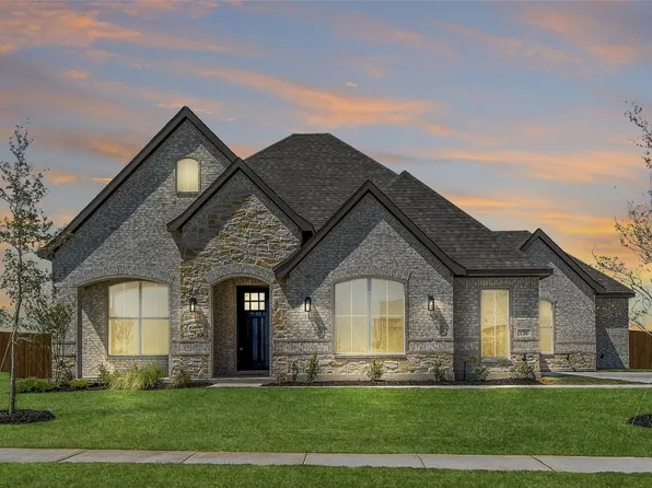 136 Trail Dust Dr, Godley, TX 76044