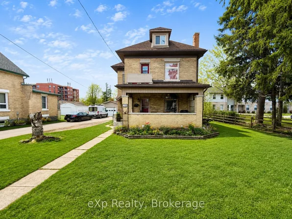 388 11th St, Hanover, ON N4N 1S5