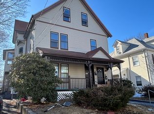 713 Metropolitan Ave FLOOR 2, Hyde Park, MA 02136