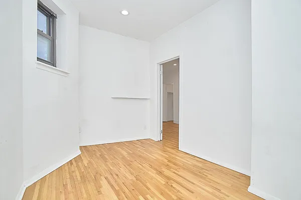 Rented by Living New York | media 26