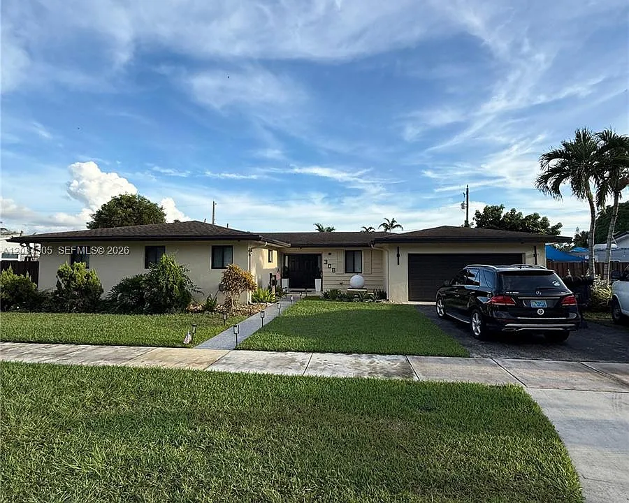 308 NW 19th St