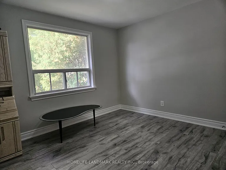21 Highland Park Blvd — Photo 7