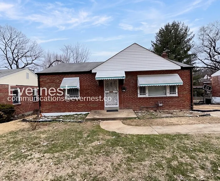 5546 Floy Ave — Photo 2