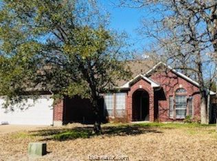 2901 Mirrormere Cir, Bryan, TX 77807