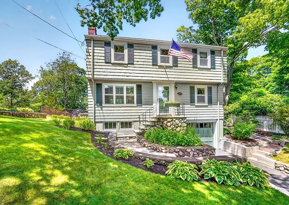 1st image of 122 Altamont Ave