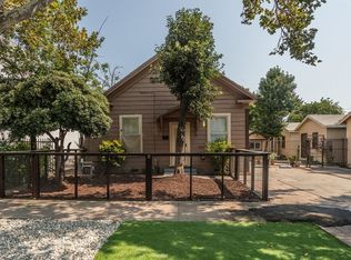 724 15th St, Modesto, CA 95354