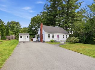 18 Jonathan Dr, Ayer, MA 01432