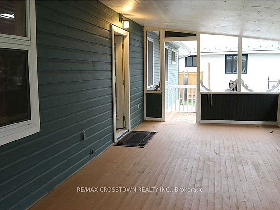 3rd image of 1056 Elm Rd