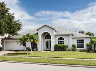 2812 Englewood Dr, Melbourne, FL 32940