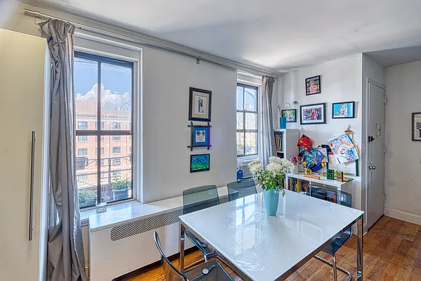 Sold by Tyler Vincent Real Estate Inc | media 7