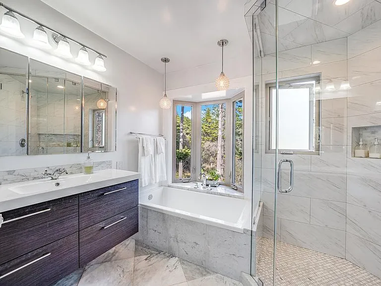 4170 Marguerita Way — Photo 19