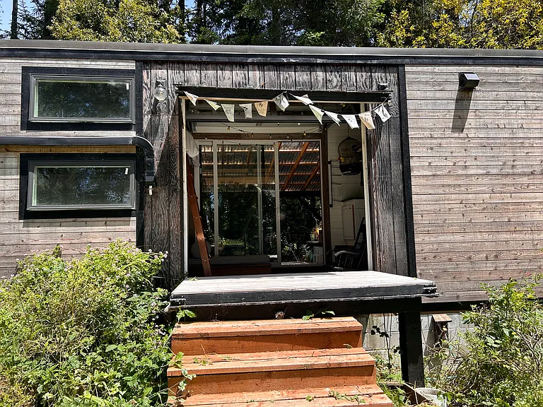 401 Redwood St — Photo 33