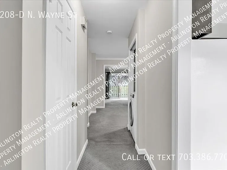 1208D N Wayne St — Photo 4