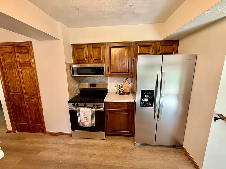 2315 N Claremont Dr — Photo 14
