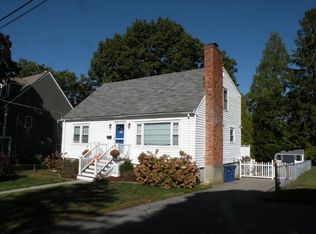 65 Hill View Rd, Braintree, MA 02184