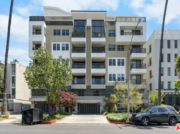 520 S Kingsley Dr #Penthouse 1, Los Angeles, CA 90020