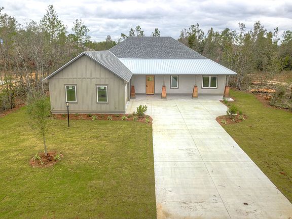 4th image of 103 Lake Merial Trl