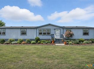 240 Broward Ave, Marion, TX 78124