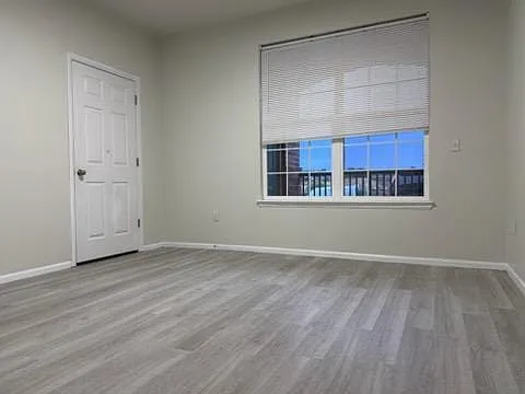 3890 S Dayton St #107 — Photo 5
