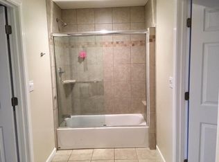 8 E 2nd St, Tracy, CA 95376