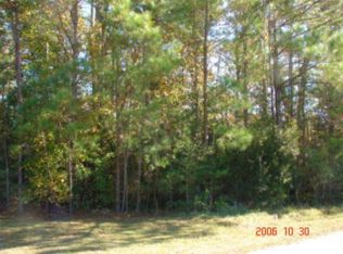 301 Crosswood Dr, Holly Ridge, NC 28445