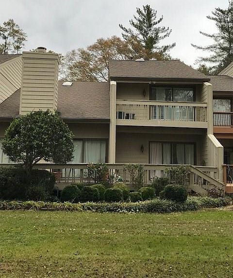 2nd image of 4090 Columns Dr SE