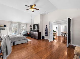 132 Pines Ln, Shipman, VA 22971