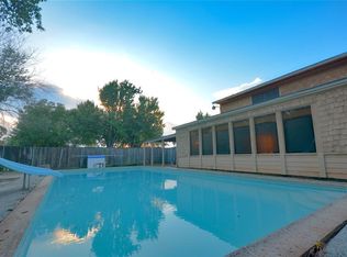 2102 N Rayburn Ct, Pasadena, TX 77502