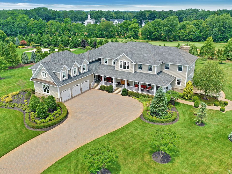 17 Bretwood Drive N, Colts Neck, NJ 07722 Zillow