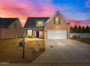 924 Dearborn Ct, Winterville, NC 28590