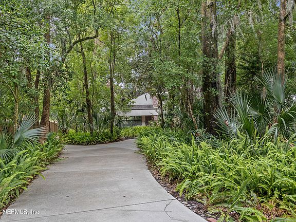 4th image of 6730 STRAWBERRY Lane