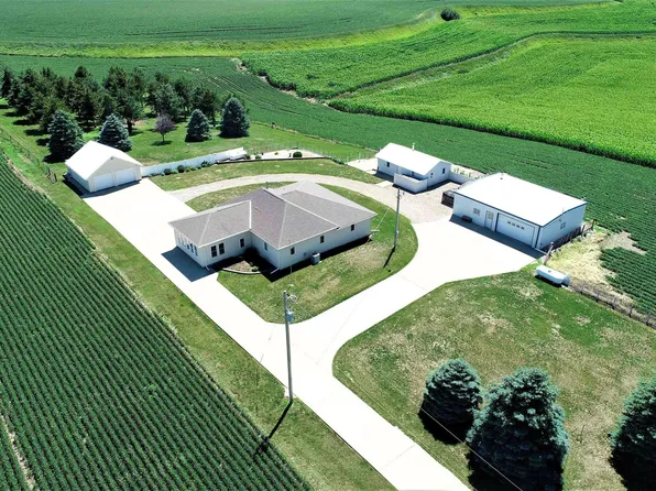 913 Street #F32, Harlan, IA 51537