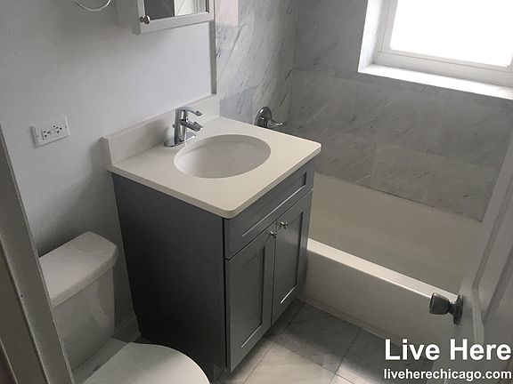 2nd image of 2357 W Fullerton Ave #3