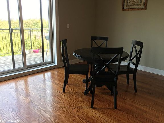 4th image of 6614 W 65th St #1416