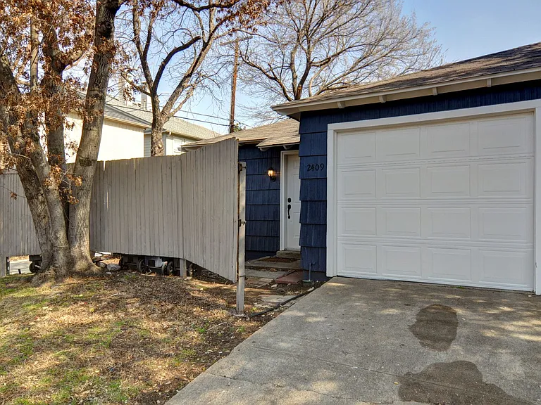 2409 Horne St — Photo 19