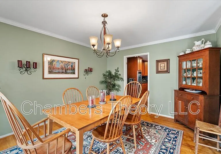 8709 Hidden Hill Ln — Photo 7